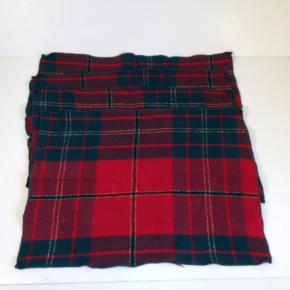 (4) Vintage Holiday Placemats Set of 4 18" x 12.5" Black Red Gold - Picture 6 of 10